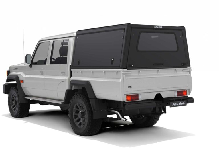 3-Toyota-Land-Cruiser-79-Explorer-Canopy-Closed-Smooth-Rear34