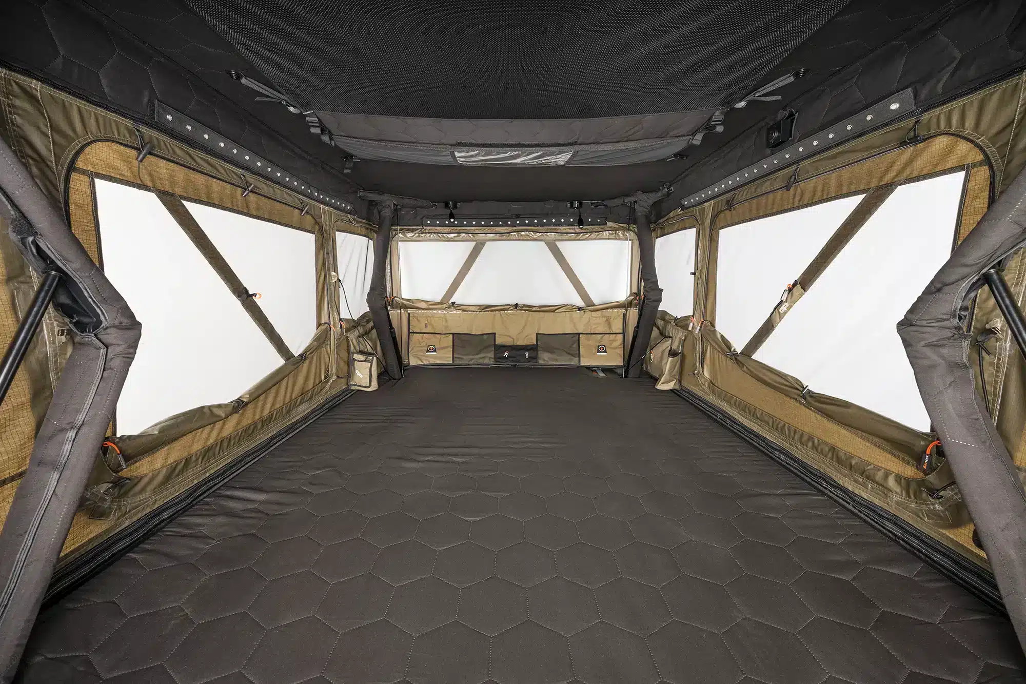 GRV-OT-20240711-0105_2000x1333 – Wolf Customs | 4x4 Accessories and Fitment Apex RT-P-1600 Roof Top Tent